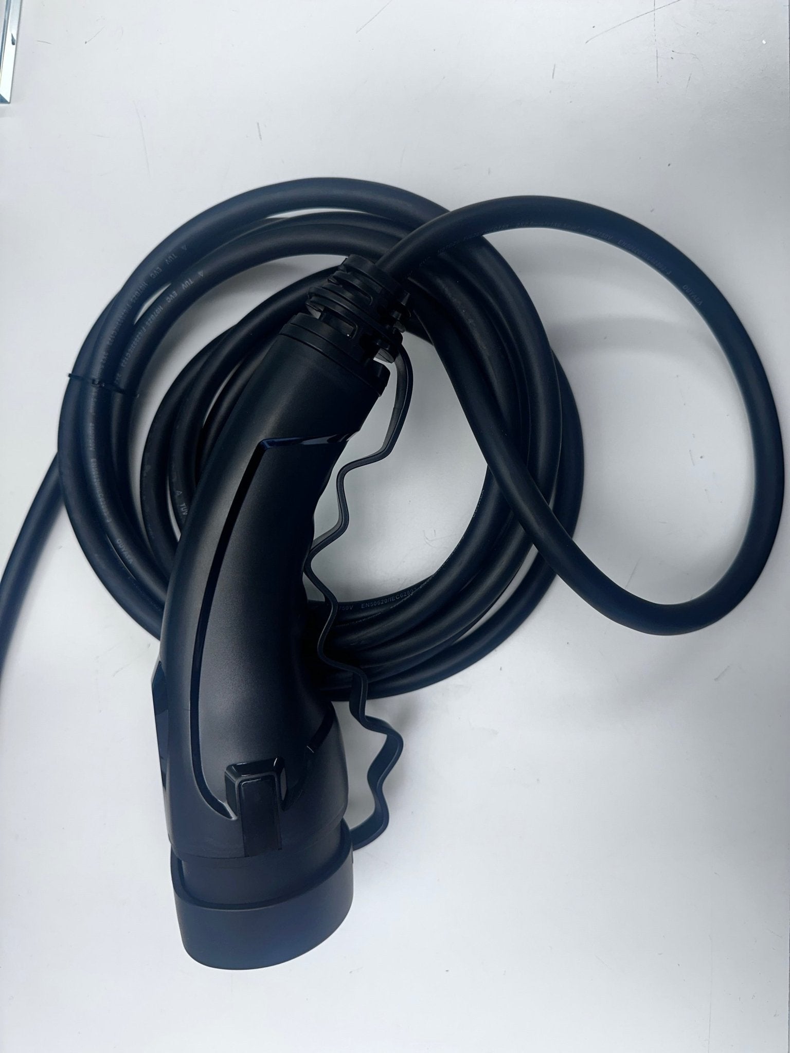EV Charging Cable Type 2 10A upto 3.5Kw with AU Plug | 5 Meter | Protable Electric Vehicle Car Charger - Office Catch