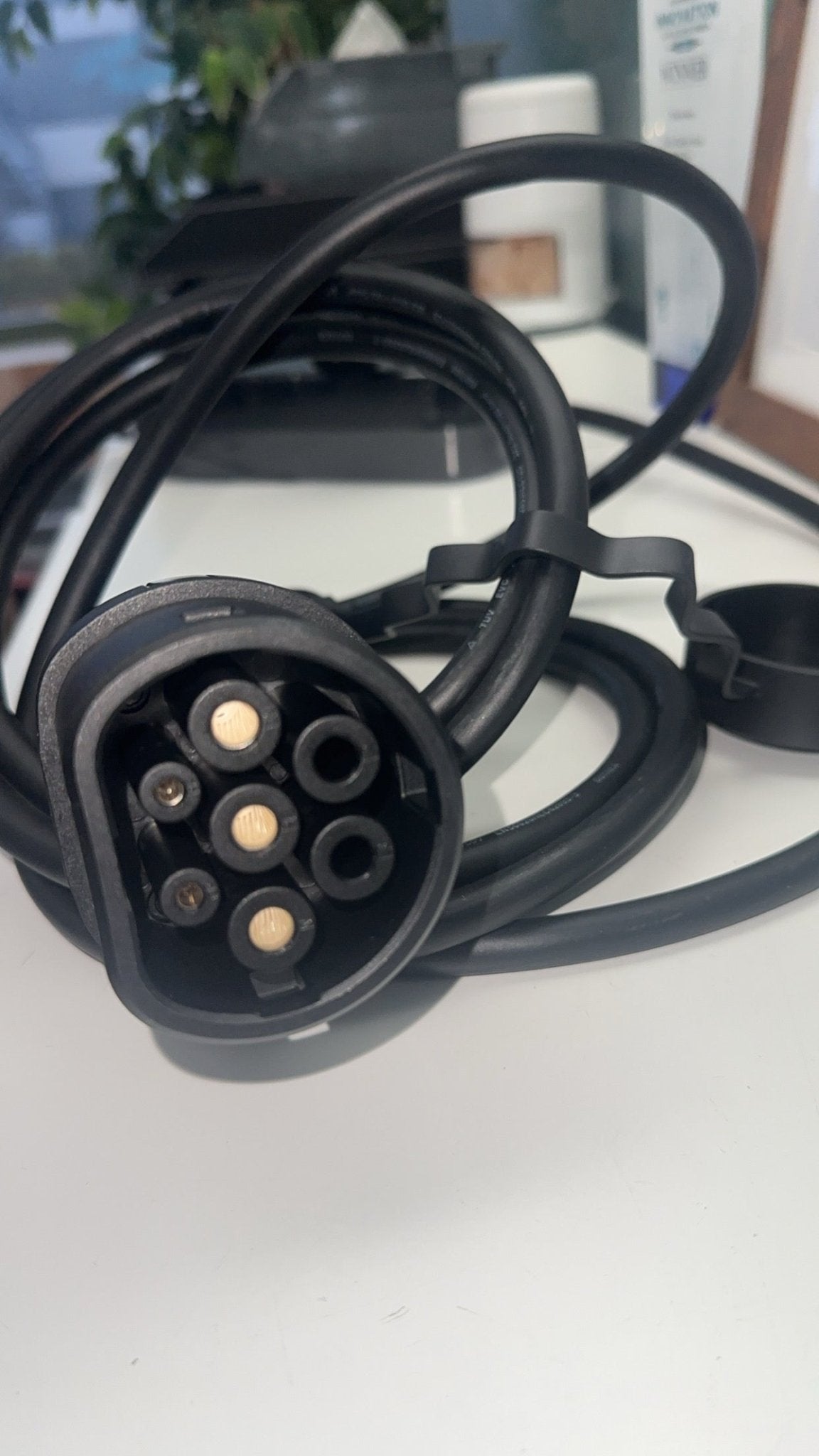 EV Charging Cable Type 2 10A upto 3.5Kw with AU Plug | 5 Meter | Protable Electric Vehicle Car Charger - Office Catch