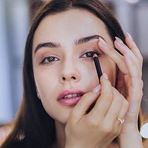 Eyelashes Enhancing Serum, Natural Formula Growth Serum, Results in 3 - 4 Weeks for Longer, Thicker, and Fuller Eyelashes. 5ML - Office Catch