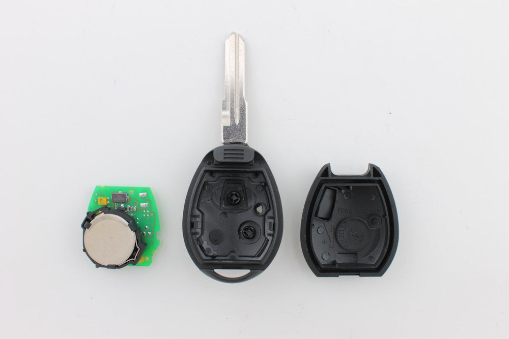 TAVICE 2 Button Complete Car Key Remote Replacement Compatible with Land Rover Discovery 2, Range Rover & Land Rover 2 Models