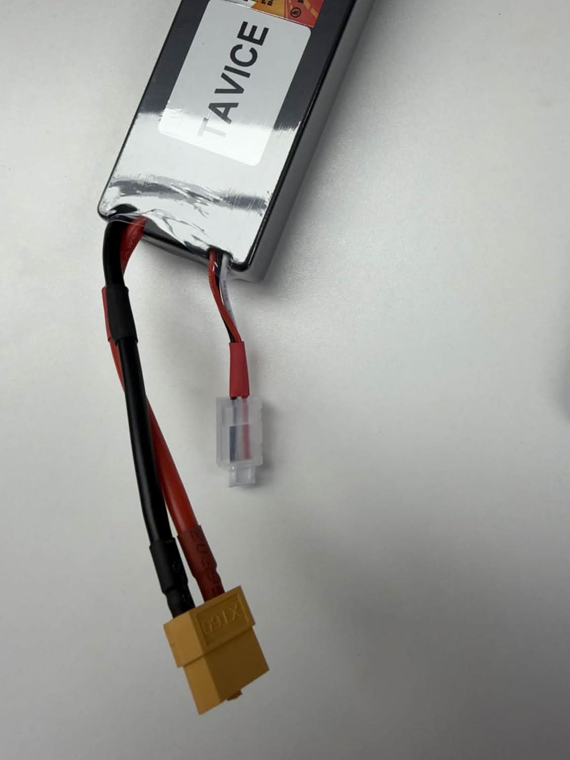 TAVICE 2S LiPo Battery 7.4V 5200mAh 80C Hard Case with T Connector Compatible with RC Cars, Trucks & Vehicles - Office Catch